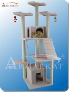 Amarkat 82 deluxe 36"Dx45"Wx82"H Covered in faux fleece (not faux fur)